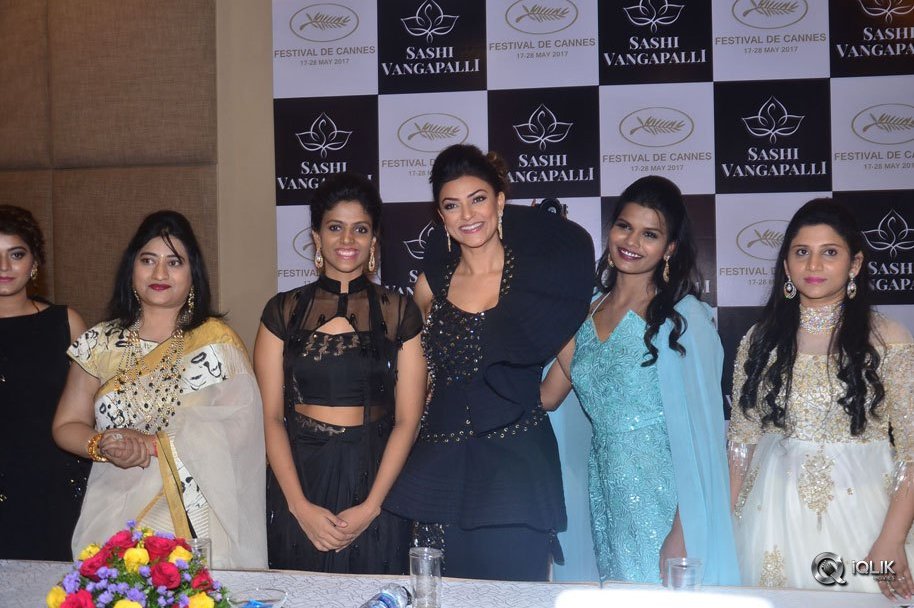 Sushmita-Sen-at-Sashi-Vangapalli-Cannes-Red-Carpet-2017-Success-Meet